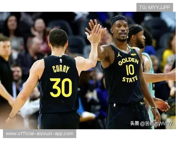 勇士队豪取15连胜，势不可挡，勇士队w